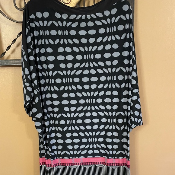 Beautiful Causal women’s dress - Picture 4 of 12